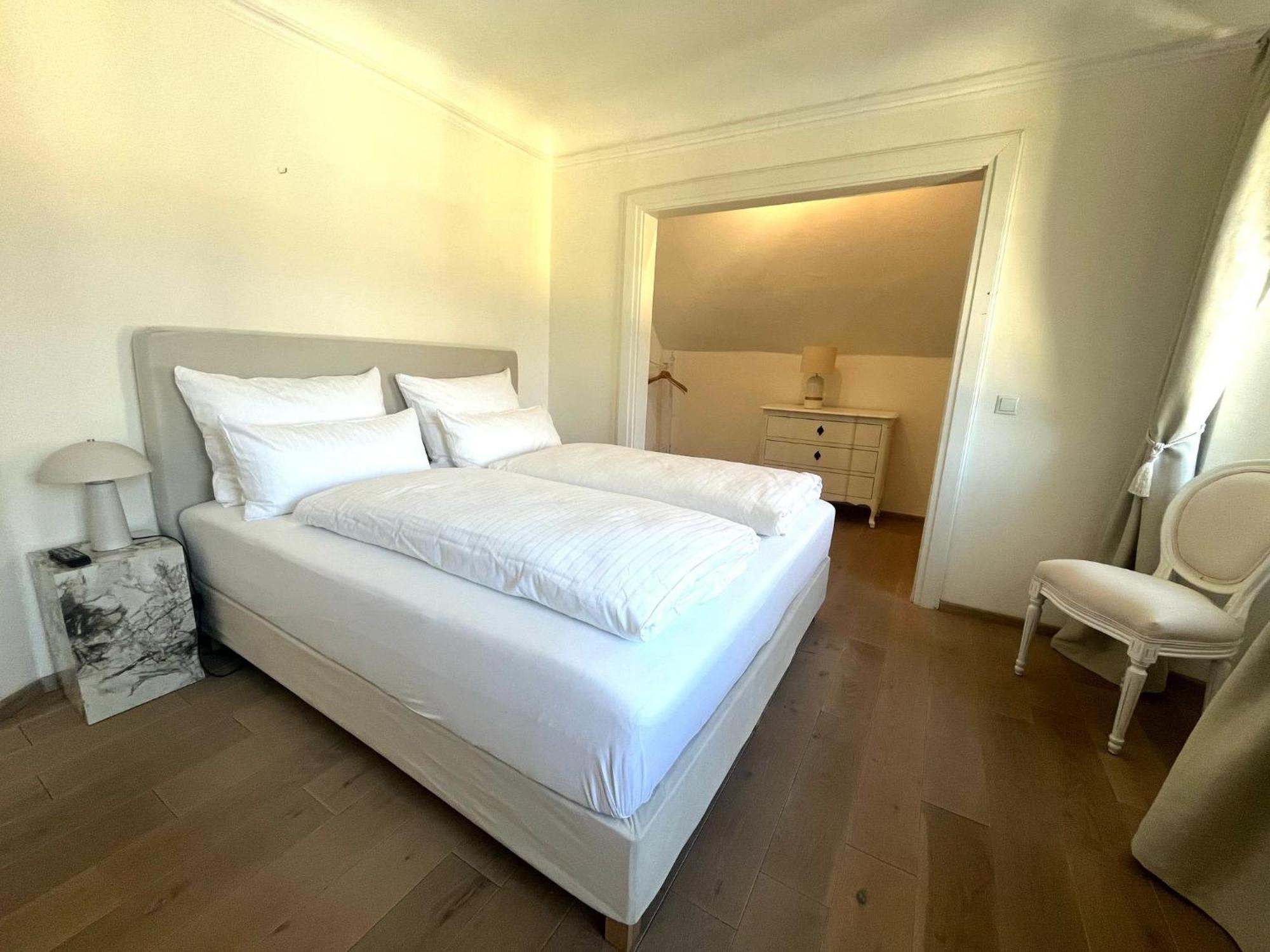 Karolingerhof - Mosel Hotel Krov Ngoại thất bức ảnh